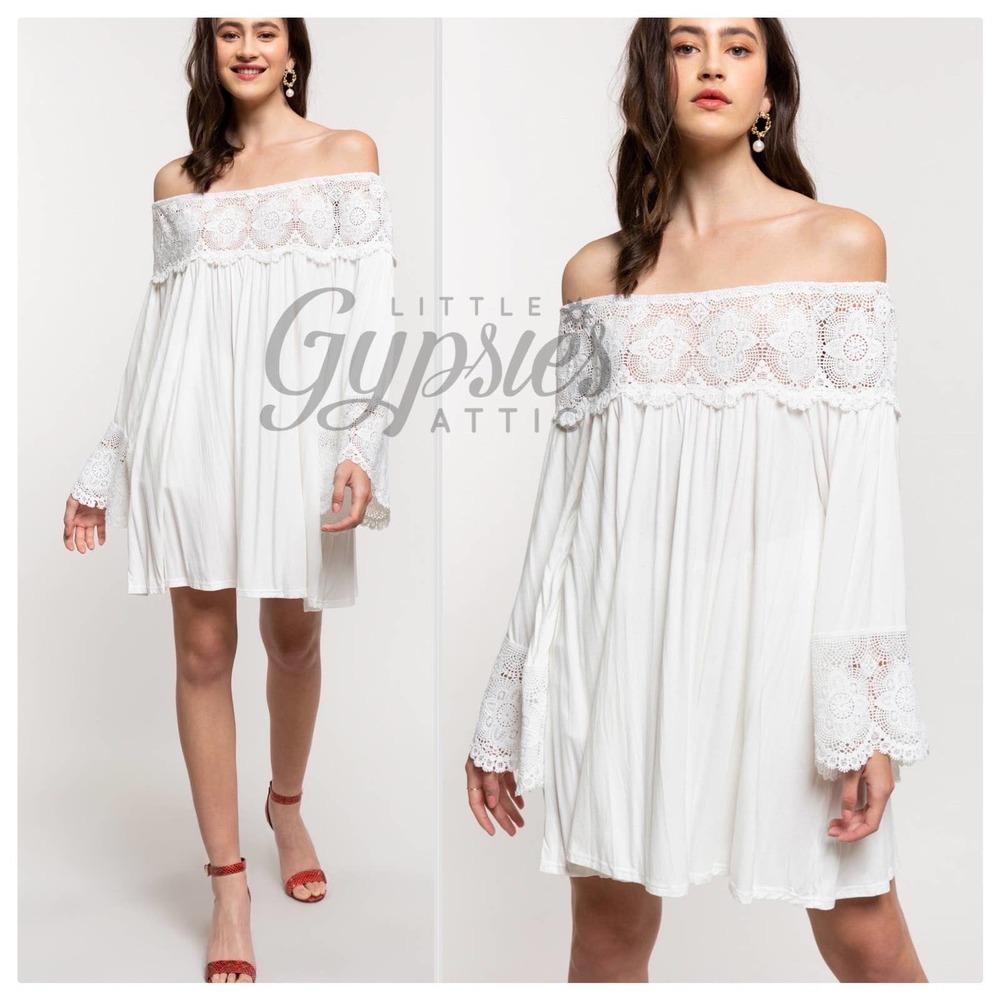 POL Make it Romance Lace Tunic - Picture 5 of 12